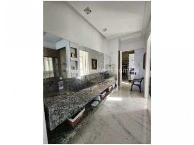 Casa de 5 alcobas en venta en Llano Grande, Rionegro · foto 15 de 20