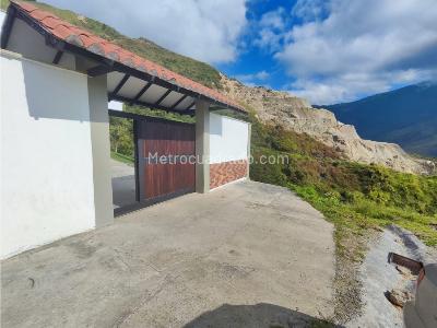 Casa de 5 alcobas en venta en Vereda La Delgadita, Bello, 2000 m² · foto 19 de 20