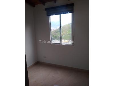Apartamento de 3 alcobas en venta en Bello, Bello, 60 m² · foto 9 de 19