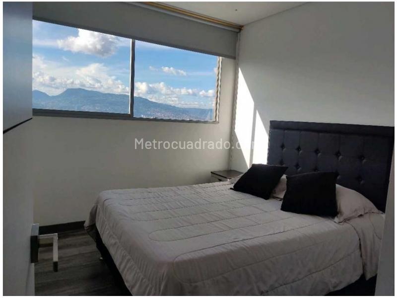 Piso – Envigado - Más