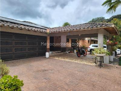 Casa de 4 alcobas en venta en Alto De Las Palmas, Envigado · foto 5 de 20