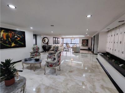 Apartamento en venta en El Poblado, Medellín · foto 4 de 20