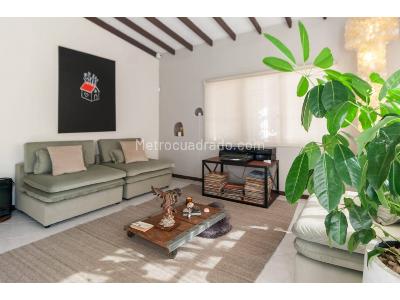 Casa de 5 alcobas en venta en El Poblado, Medellín, 1574 m² · foto 5 de 20