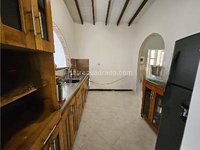 Casa de 5 alcobas en venta en El Poblado, Medellín, 1574 m² · foto 11 de 20