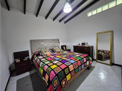 Casa de 5 alcobas en venta en El Poblado, Medellín, 1574 m² · foto 20 de 20