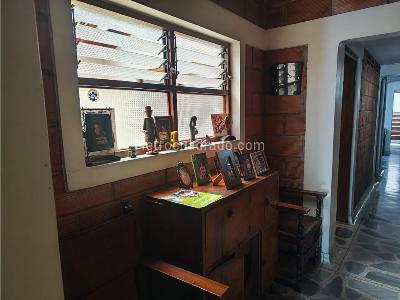 Casa de 3 alcobas en venta en Prado Centro, Medellín, 115 m² · foto 13 de 17