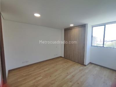 Apartamento de 2 alcobas en venta en Ciudad Fabricato, Bello, 62 m² · foto 5 de 11