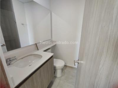 Apartamento de 2 alcobas en venta en Ciudad Fabricato, Bello, 62 m² · foto 7 de 11