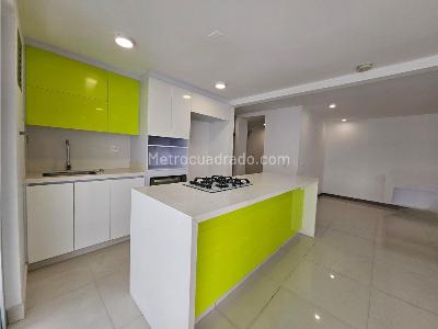 Apartamento en venta en Suramerica, Itagüí · foto 3 de 18
