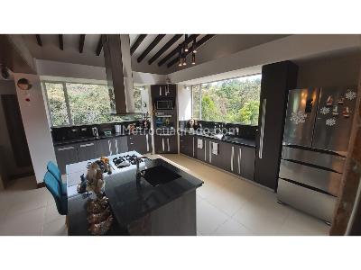 Casa de 4 alcobas en venta en Alto De Las Palmas, Envigado, 475 m² · foto 8 de 20