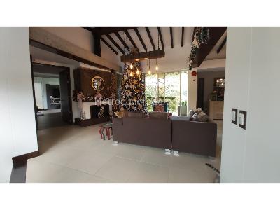 Casa de 4 alcobas en venta en Alto De Las Palmas, Envigado, 475 m² · foto 9 de 20