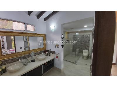 Casa de 4 alcobas en venta en Alto De Las Palmas, Envigado, 475 m² · foto 18 de 20