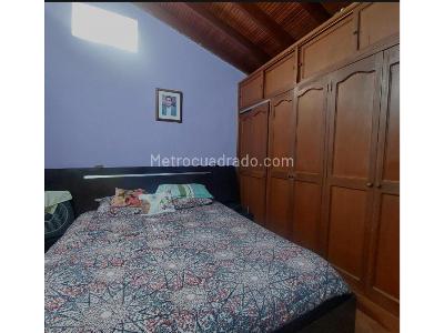 Casa de 4 alcobas en venta en Guayabal, Medellín, 140 m² · foto 5 de 7