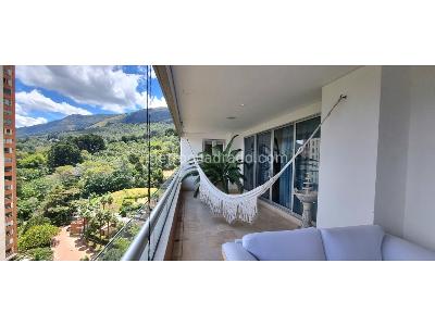 Apartamento en venta en Poblado, Medellín · foto 5 de 20