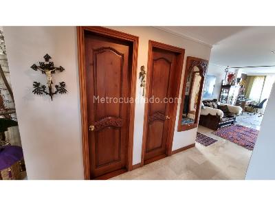 Apartamento en venta en El Poblado, Medellín · foto 11 de 20
