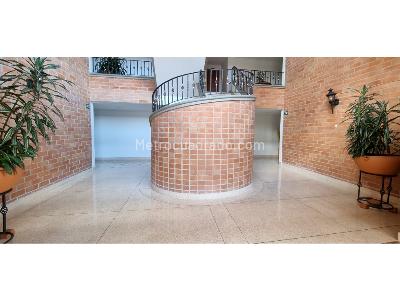 Apartamento en venta en El Poblado, Medellín · foto 19 de 20