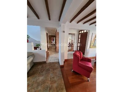 Casa de 4 alcobas en venta en Sabaneta, Sabaneta, 350 m² · foto 4 de 16