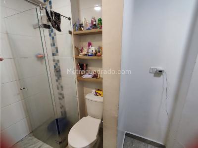 Apartamento de 3 alcobas en venta en Cabañas, Bello, 100 m² · foto 7 de 8
