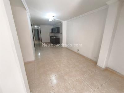 Apartamento de 3 alcobas en venta en Cabañas, Bello, 101 m² · foto 2 de 12