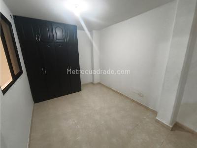 Apartamento de 3 alcobas en venta en Cabañas, Bello, 101 m² · foto 6 de 12