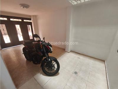 Apartamento de 3 alcobas en venta en Cabañas, Bello, 101 m² · foto 12 de 12