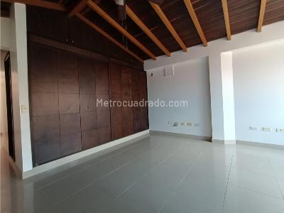 Casa de 3 alcobas en venta en Calatrava, Itagüí, 136 m² · foto 8 de 20