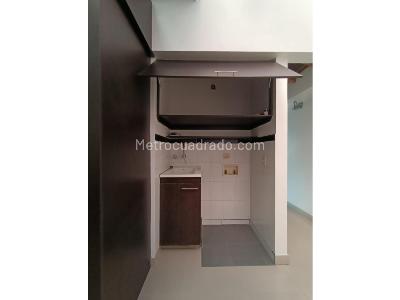 Casa de 3 alcobas en venta en Calatrava, Itagüí, 136 m² · foto 18 de 20