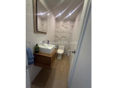 Apartamento de 3 alcobas en venta en El Poblado, Medellín, 262 m² · foto 10 de 17