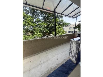 Apartamento de 3 alcobas en venta en El Poblado, Medellín, 262 m² · foto 16 de 17