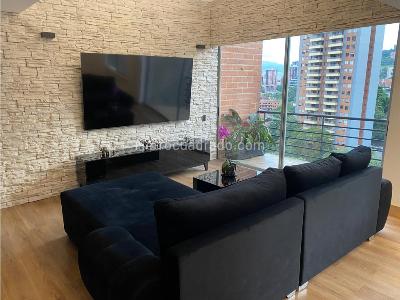 Apartamento en venta en El Poblado, Medellín · foto 2 de 18