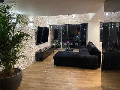 Apartamento en venta en El Poblado, Medellín · foto 3 de 18