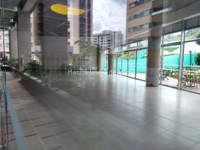 Apartamento de 2 alcobas en venta en Tres Esquinas, Sabaneta, 80 m² · foto 17 de 20