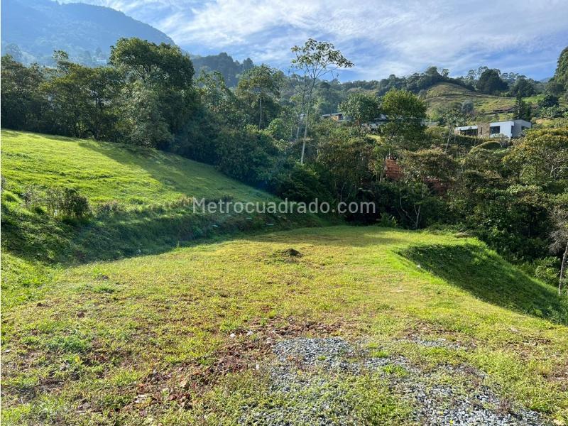 Lote en Venta, Loma Del Escobero, Envigado - Vista 2