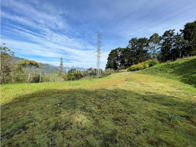 Lote en Venta, Loma Del Escobero, Envigado - Vista 3