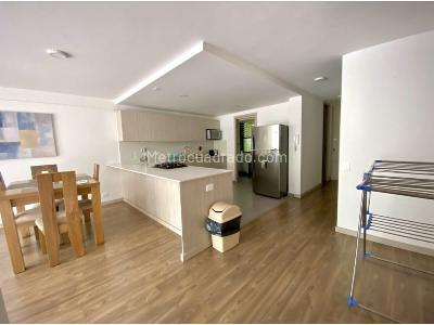 Apartamento de 2 alcobas en venta en El Poblado, Medellín, 88 m² · foto 4 de 9
