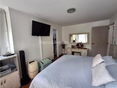 Apartamento de 3 alcobas en venta en El Poblado, Medellín, 114 m² · foto 9 de 17