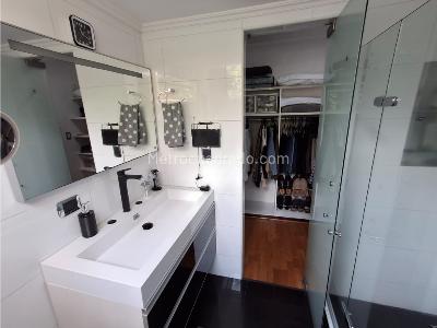 Apartamento de 3 alcobas en venta en El Poblado, Medellín, 114 m² · foto 11 de 17