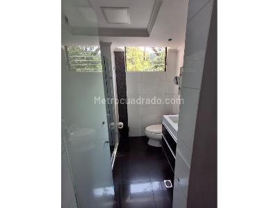 Apartamento de 3 alcobas en venta en El Poblado, Medellín, 114 m² · foto 13 de 17