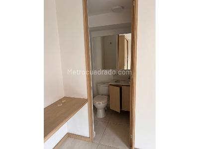 Apartamento de 3 alcobas en venta en Amazonia, Bello, 63 m² · foto 6 de 14