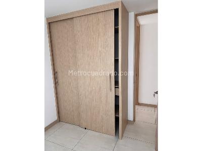 Apartamento de 3 alcobas en venta en Amazonia, Bello, 63 m² · foto 9 de 14