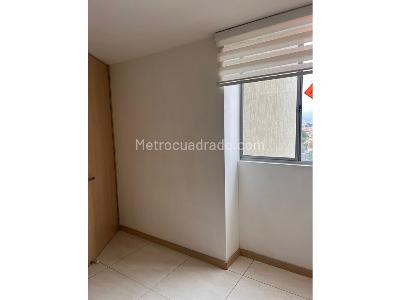 Apartamento de 3 alcobas en venta en Amazonia, Bello, 63 m² · foto 10 de 14