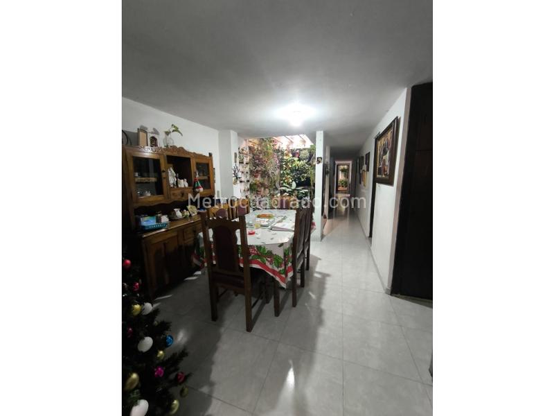 Casa – Medellín, La Milagrosa, Buenos Aires - Vista 2