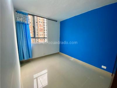 Apartamento de 3 alcobas en venta en Madera, Bello, 71 m² · foto 7 de 9