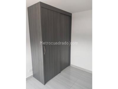 Apartamento de 3 alcobas en venta en El Trapiche, Bello, 80 m² · foto 9 de 11