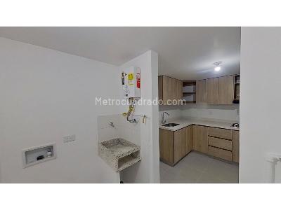 Apartamento de 3 alcobas en venta en El Trapiche, Bello, 75 m² · foto 5 de 19
