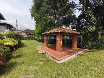 Casa en venta en La Florida, Itagüí · foto 13 de 17