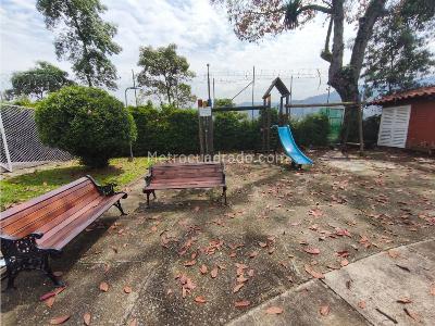 Casa en venta en La Florida, Itagüí · foto 14 de 17