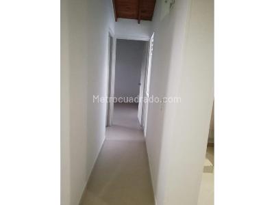Casa en venta en La Florida, Itagüí · foto 3 de 17
