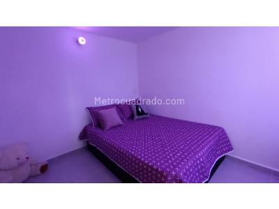 Apartamento de 3 alcobas en venta en Valerias, Bello, 55 m² · foto 3 de 7