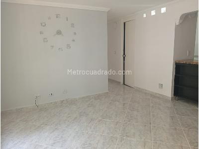 Apartamento de 3 alcobas en venta en El Trapiche, Bello, 60 m² · foto 4 de 9